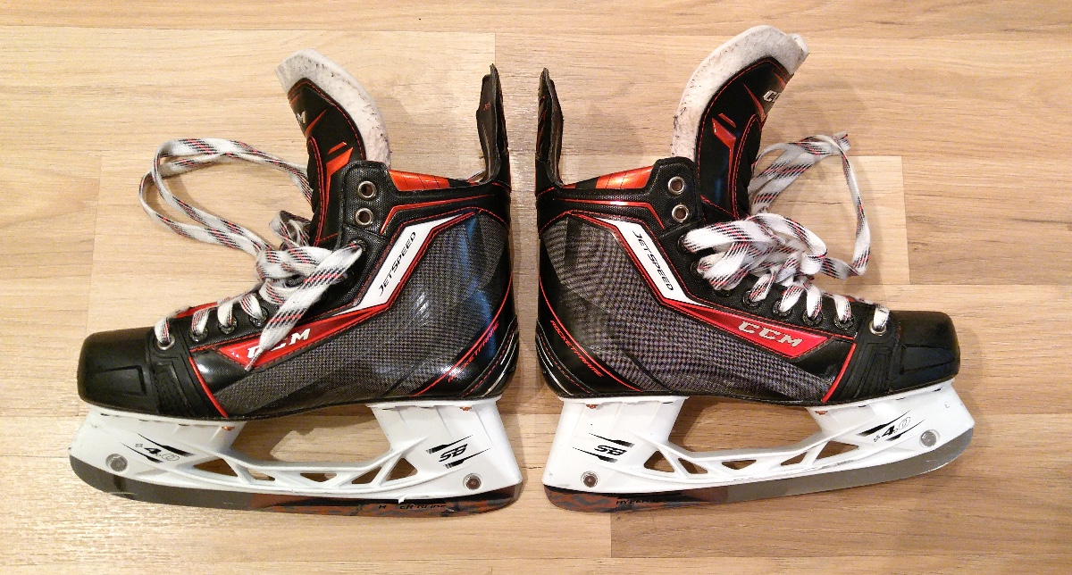 Skates